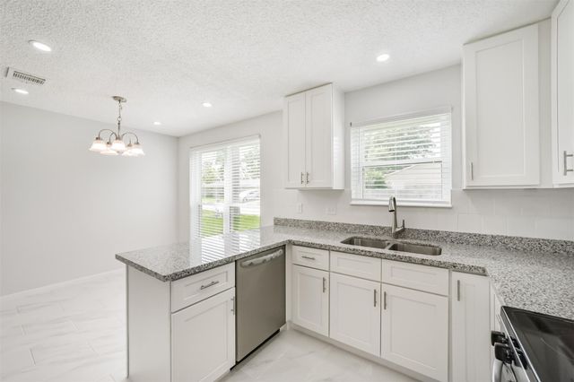 17502 Huntersglen Circle, Humble, TX 77396