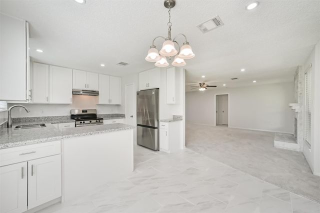 17502 Huntersglen Circle, Humble, TX 77396