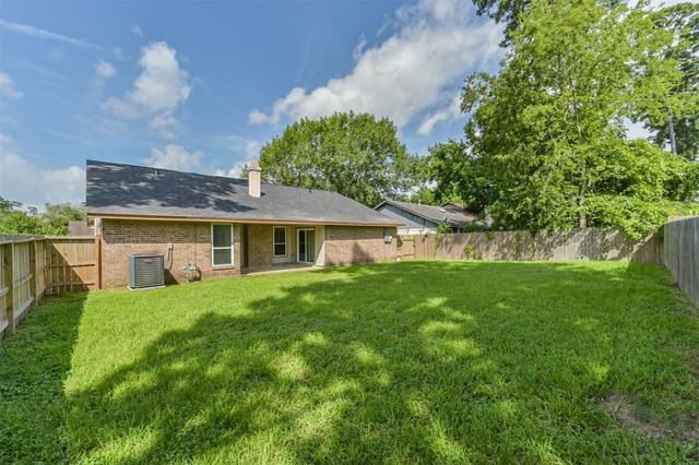 17502 Huntersglen Circle, Humble, TX 77396