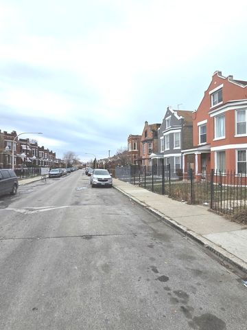 4312 W CULLERTON Street, Chicago, IL 60623