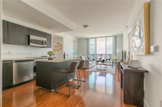 90 SW 3rd St 3806, Miami, FL 33130