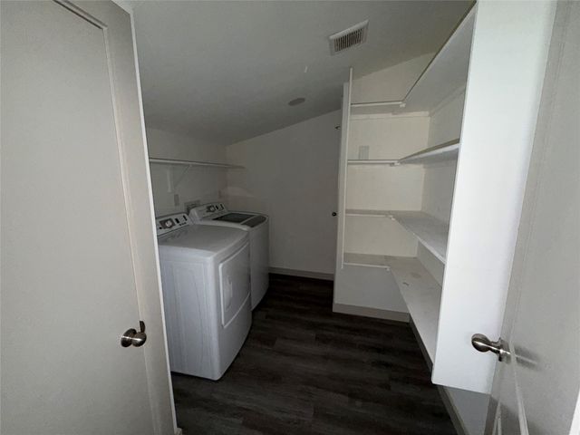 605 N Pine Street, Roanoke, TX 76262