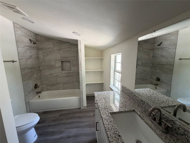 605 N Pine Street, Roanoke, TX 76262