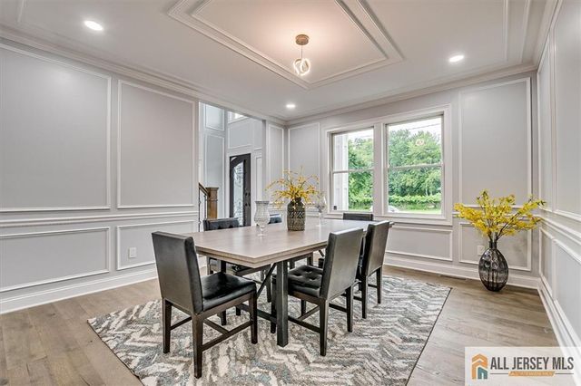 4 Hemlock Drive, Edison, NJ 08820