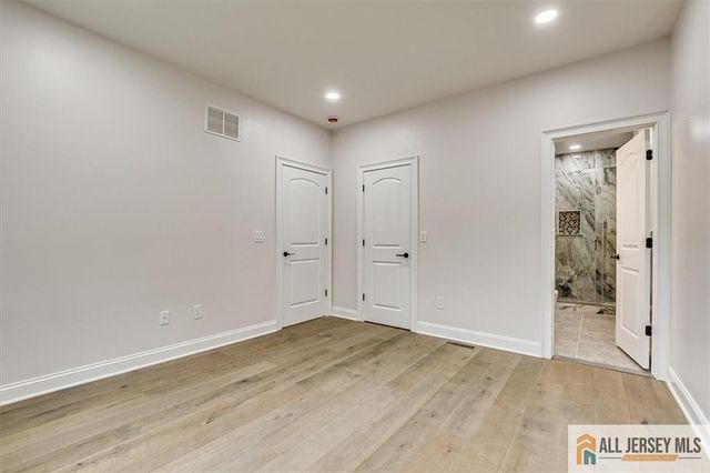 4 Hemlock Drive, Edison, NJ 08820