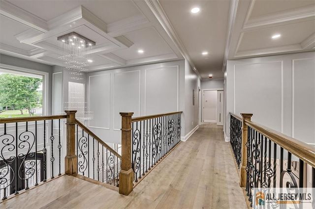 4 Hemlock Drive, Edison, NJ 08820