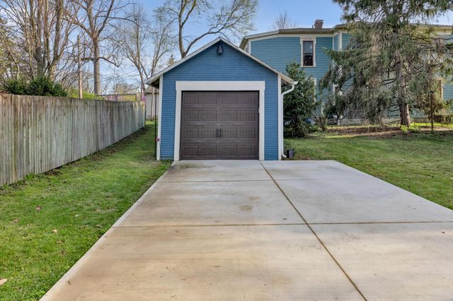 77 W Lincoln Avenue, Delaware, OH 43015
