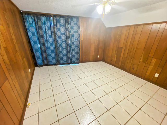 80 NC 3350, Marble Falls, AR 72648