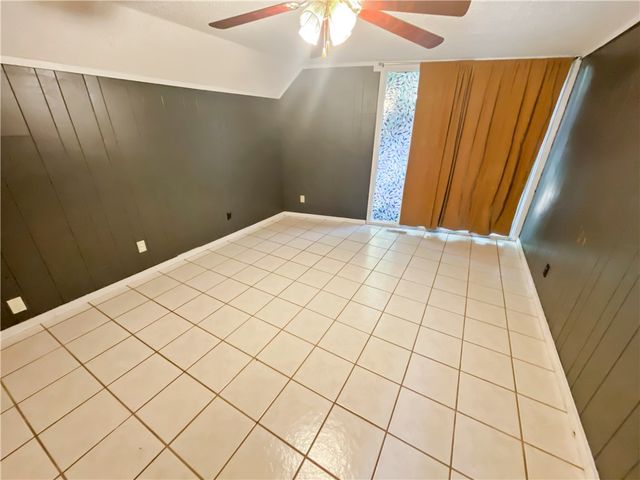 80 NC 3350, Marble Falls, AR 72648