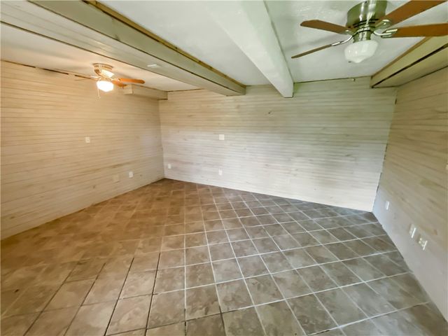 80 NC 3350, Marble Falls, AR 72648