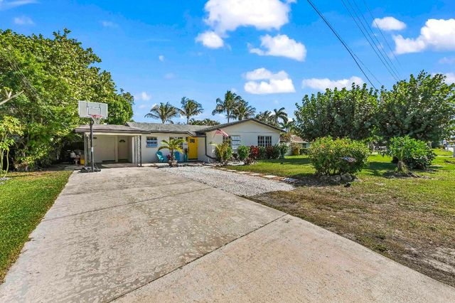 1080 W Shore Drive, West Palm Beach, FL 33406