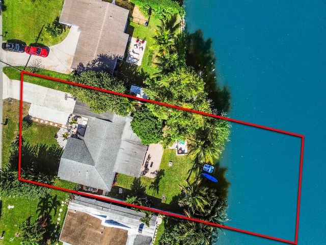 1080 W Shore Drive, West Palm Beach, FL 33406