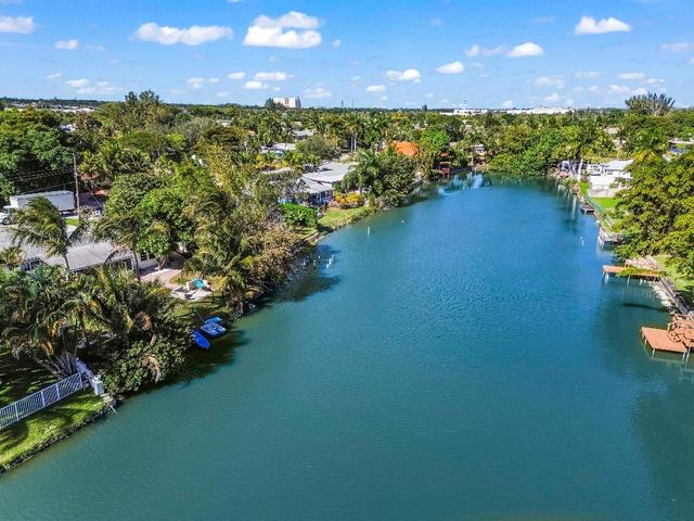 1080 W Shore Drive, West Palm Beach, FL 33406