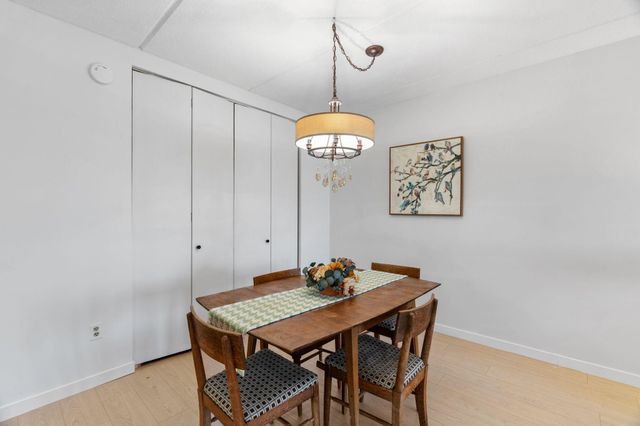 4820 Park Commons Drive 21, Saint Louis Park, MN 55416