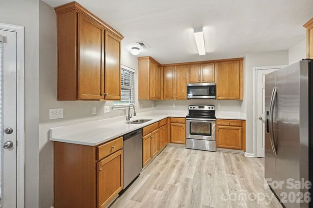 3912 Parkers Fry Street, Fort Mill, SC 29715