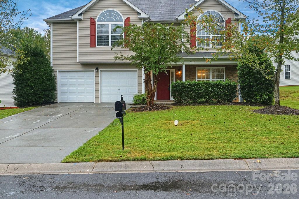 3912 Parkers Fry Street, Fort Mill, SC 29715