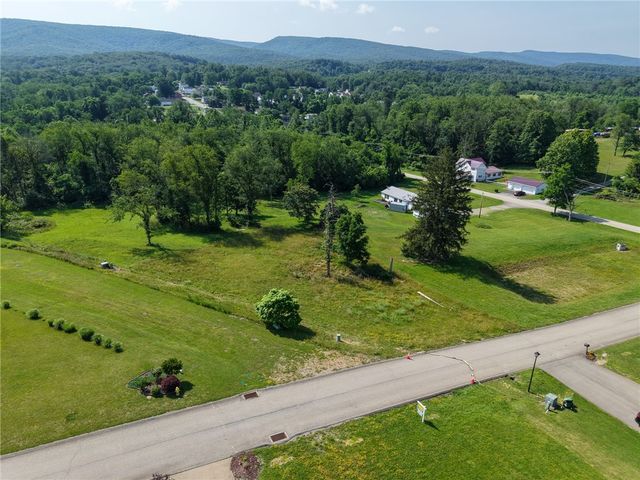Lot 30 Wellington Dr, South Union Twp, PA 15401