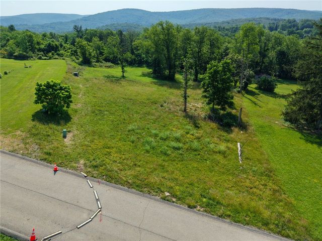 Lot 30 Wellington Dr, South Union Twp, PA 15401