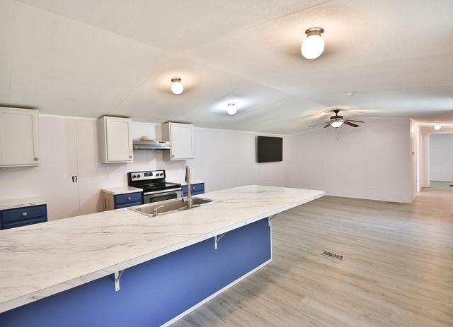 6320 Medley Rd, New Waverly, TX 77358