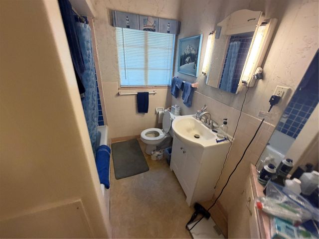 705 33RD STREET COURT W A, Bradenton, FL 34205