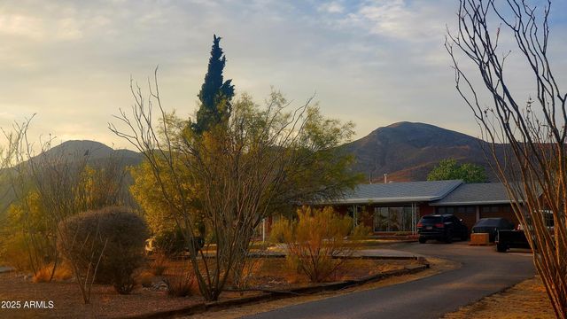 89 PIMA Drive, Bisbee, AZ 85603