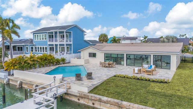 825 116TH AVENUE, Treasure Island, FL 33706