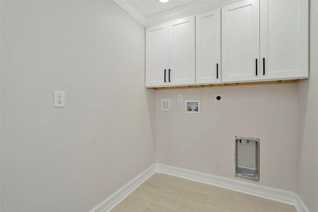 825 116TH AVENUE, Treasure Island, FL 33706