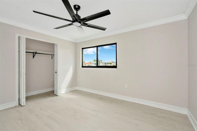 825 116TH AVENUE, Treasure Island, FL 33706