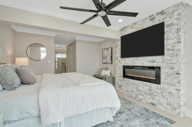 825 116TH AVENUE, Treasure Island, FL 33706