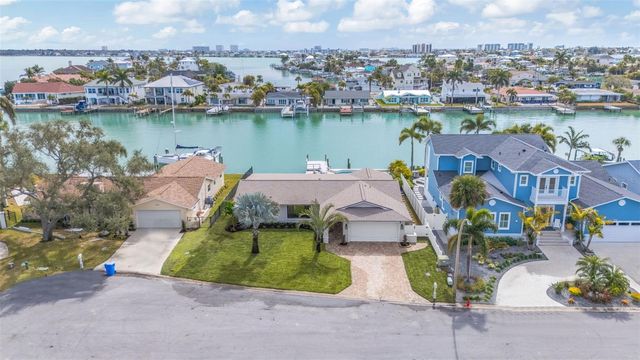 825 116TH AVENUE, Treasure Island, FL 33706