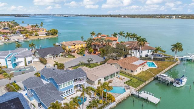 825 116TH AVENUE, Treasure Island, FL 33706