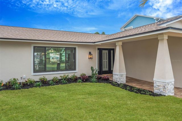 825 116TH AVENUE, Treasure Island, FL 33706