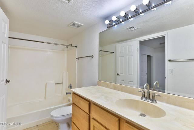 330 S Beck Avenue Unit 201, Tempe, AZ 85281