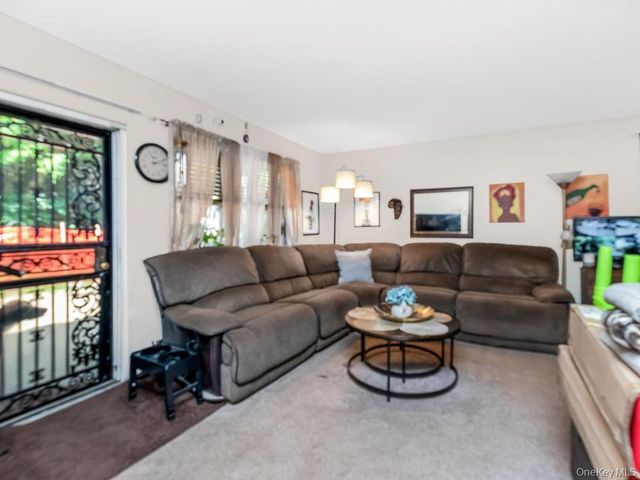 3683 Boller Avenue, Bronx, NY 10466