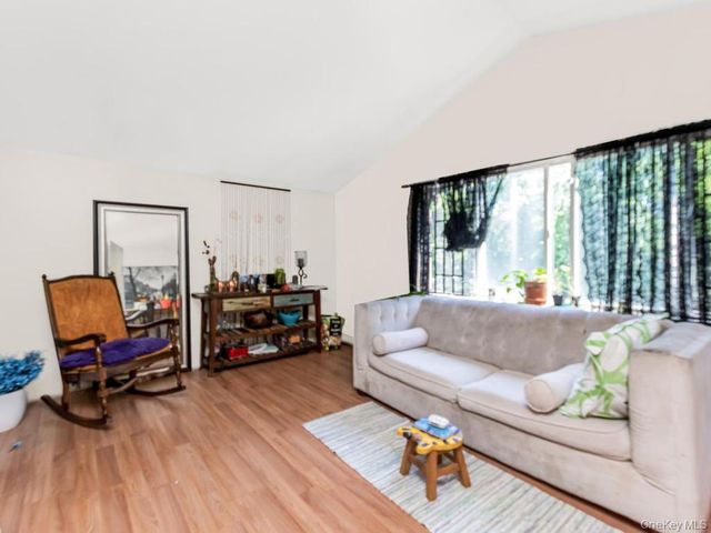 3683 Boller Avenue, Bronx, NY 10466