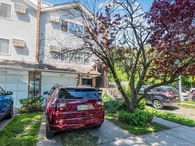 3683 Boller Avenue, Bronx, NY 10466