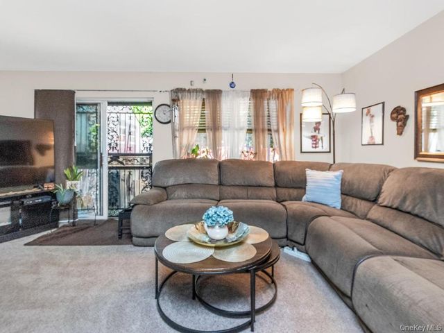 3683 Boller Avenue, Bronx, NY 10466