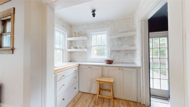 4504 Kingman Boulevard, Des Moines, IA 50311