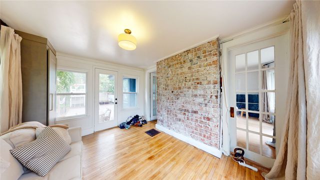 4504 Kingman Boulevard, Des Moines, IA 50311