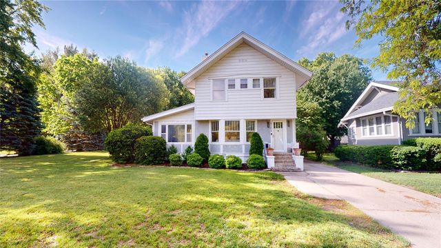 4504 Kingman Boulevard, Des Moines, IA 50311