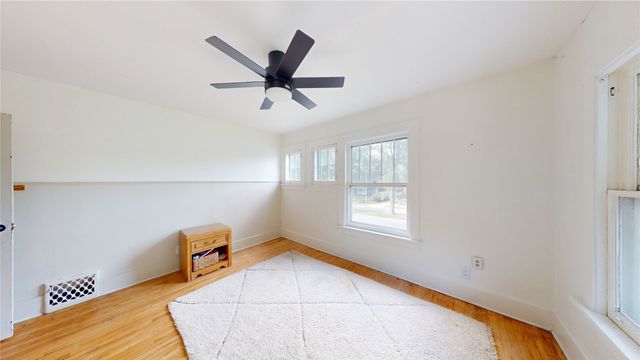 4504 Kingman Boulevard, Des Moines, IA 50311