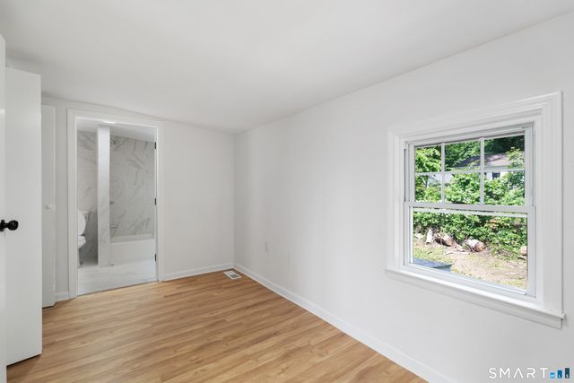 20 Fulton Drive, New Fairfield, CT 06812