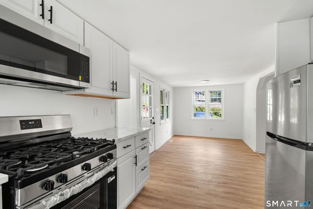 20 Fulton Drive, New Fairfield, CT 06812