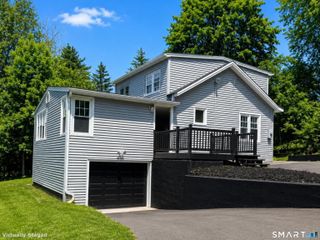 20 Fulton Drive, New Fairfield, CT 06812