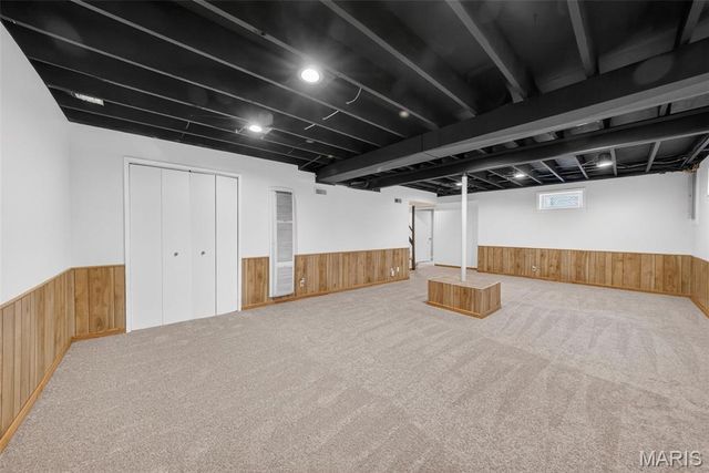 19 Estes Parkway, St Louis, MO 63125