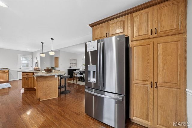 19 Estes Parkway, St Louis, MO 63125