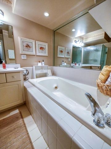 16767 W Cobblestone West Boulevard, Macomb Twp, MI 48042