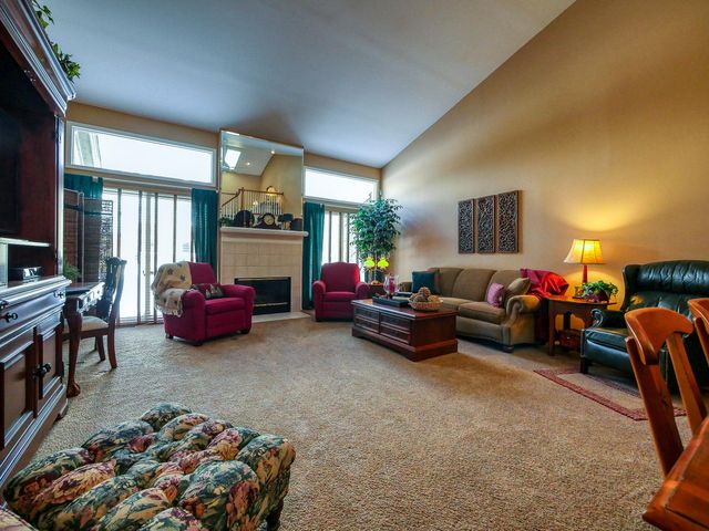 16767 W Cobblestone West Boulevard, Macomb Twp, MI 48042