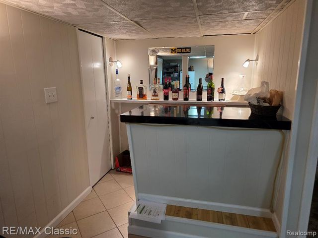 26574 Collingwood Street, Roseville, MI 48066