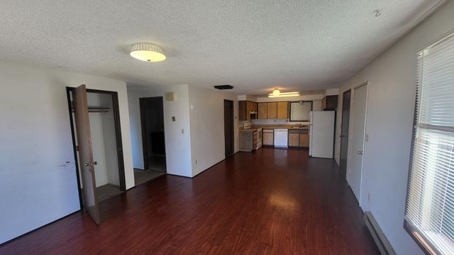 2926 SW 23rd Street, Redmond, OR 97756